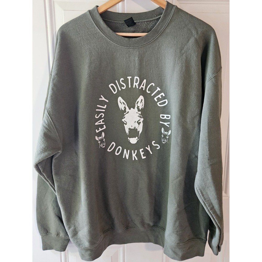 Gildan Easily Distracted‎ By Donkeys Sweatshirt Olive Green Graphic Crewneck XL
